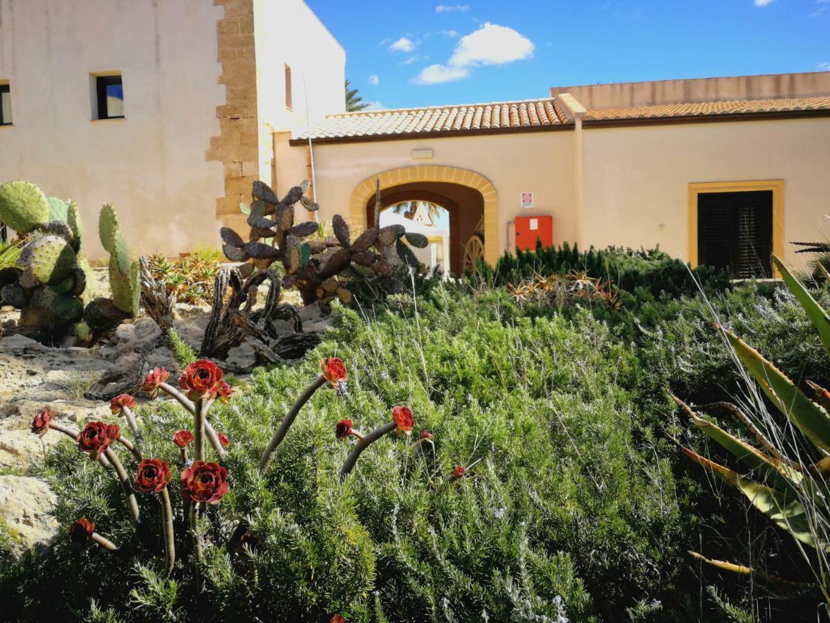 Agriturismo Baglio Donnafranca Wine Resort 마르살라 외부 사진